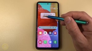 Как добавить часы на главный экран любого смартфона на Android и их настроить.