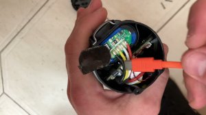 JBL flip 5 не работает разрядка