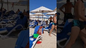 Обзор пляжа Radisson Resort Ras Al Khaimah Marjan Island 4* Рас-эль-хайм
