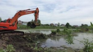 Очистка и углубление пруда техникой Транспортной компанией АлеКон (часть 1)