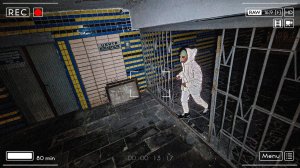 Скрытая камера сняла нечто жуткое в действующей психбольнице ночью. Оно напало на меня ночью