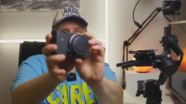 Sigma fp | Королева беззеркалок? Обзор удивительной камеры для... смотреть онлайн