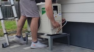 Установка кондиционера в каркасном доме / чистовой монтаж сплит-системы #монтаж #кондиционера #нск