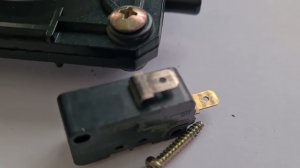 Одна из самых вероятных причин отказа газовых котлов. Датчик тяги, как он устроен.