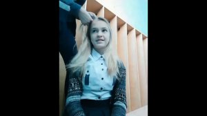 Девочек закрыли в раздевалке
