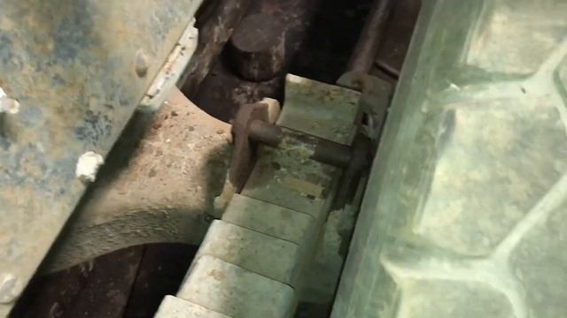 ВЫКАТЫВАЕМ МОСТЫ НА КАМАЗЕ !!! Разобрали балансир .Авторынок ЛОСК + Карантин ... смотреть онлайн