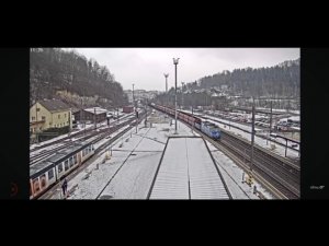 Сборник поездов с разных иностранных камер видеонаблюдения!