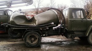 Почему бочки и цистерны схлопывается на авто?