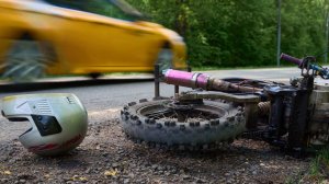 Пассажир погиб при попытке мотоциклиста скрыться от ДПС под Красноярском