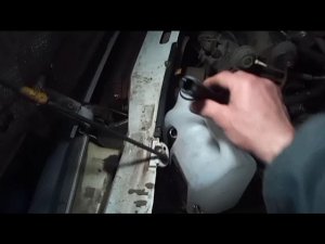 Как убрать воздух с радиатора печки Таврия