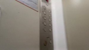 Неизвестный лифт + подошел ключ к домофон!