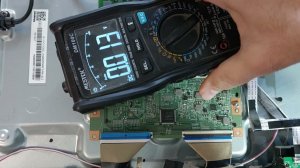 Hisense 58A7100F, нет изображения. Восстанавливаем панель CV580U1-T01