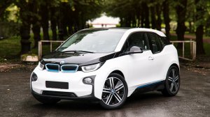 BMW i3 — пародия на тройку или инновация? Жёсткий обзор | Обзор на электрокар от BMW