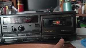 Подсветка кассетоприемника деки Technics RS-TR 575. Technics RS-TR 575 Cassette Deck Lighting.