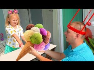 Алиса играет в МАГАЗИН МОРОЖЕНОГО ! Видео для детей