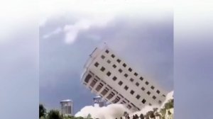 فنزويلا.. مشاهد مروعة لانهيار الأبراج السكنية