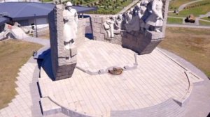 Дрон ВСУ ударил по мемориальному комплексу «Самбекские высоты в Ростовской области Пострадали 12 чел