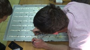 Бюджетный ремонт подсветки телевизора Samsung UE42F5000AK