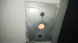 Лифт СамЛЗ 1992 г., Тюмень, Николая Фёдорова 12к2, подъезд 1.