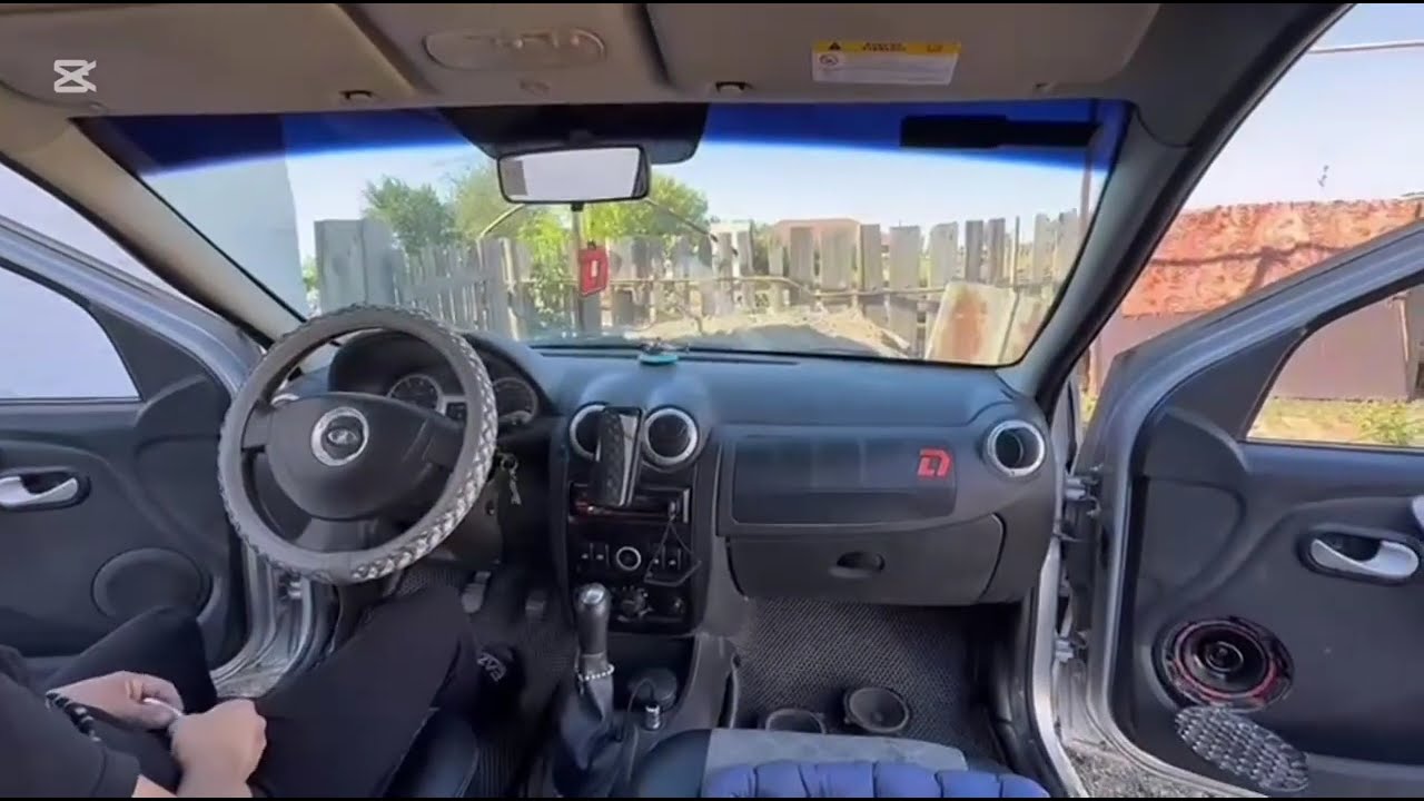 Замена штатных динамиков в Lada Largus на DL Audio Gryphon Lite 130 V3 смотреть онлайн