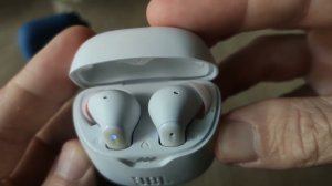 JBL TUNE FLEX – Наушники, которые удивили! 🎧 Честный обзор с фишками.