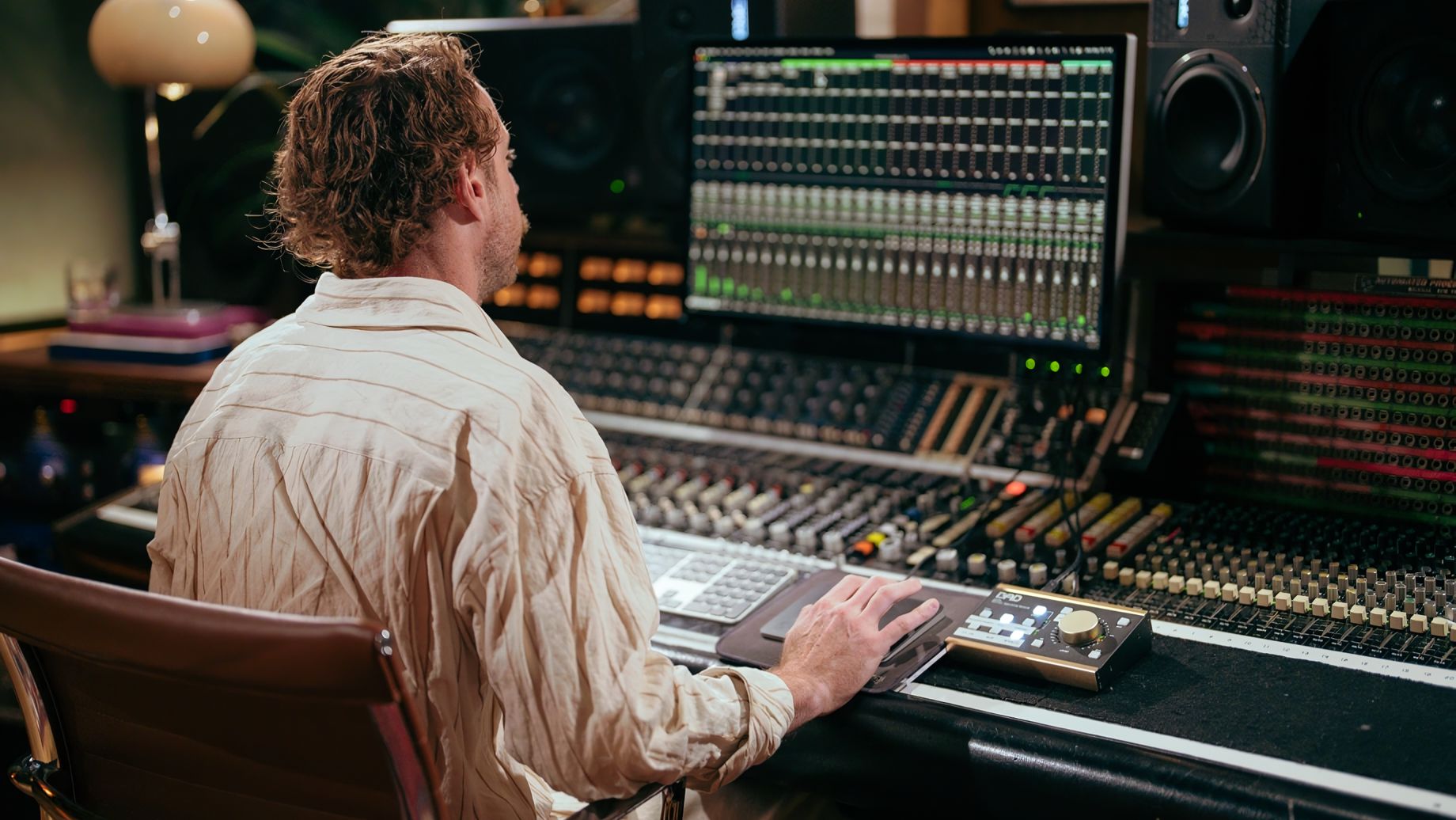 06. Mixing, Guitars, Vocals, Rough Mix Comparison смотреть онлайн