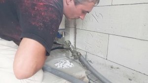Монтаж трубы из сшитого полиэтилена