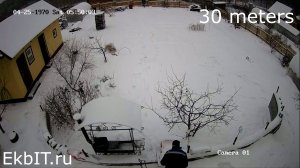 Hikvision DS-2CD2742FWD-IZS Day. Night.