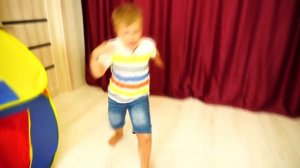 Матвей РАЗБИЛ телевизор за 1000$!!! Папа в ШОКЕ!!! Видео для детей Video For Kids Матвей Котофей