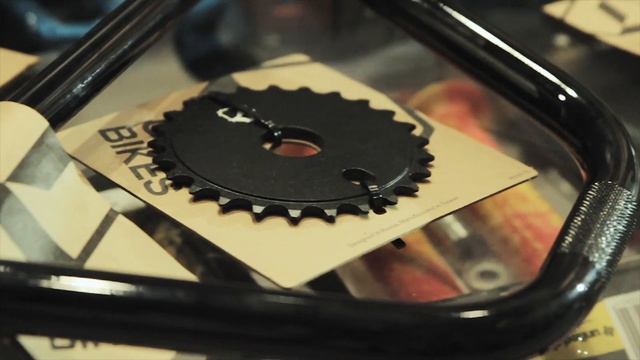 Обзор BMX Запчастей Вместе с XSA store – Поставка Code Bikes смотреть онлайн