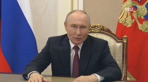 Путин поздравил выпускников с окончанием школы