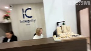 «МАСТЕРУ ПЛОХО ИЗ-ЗА ВАС!» 😧 / Дорогой треш-салон РАЗОЧАРОВАЛ / Треш-обзор салона красоты в Москве