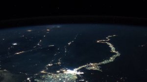 Лунное Средиземноморье [увеличение кадра]