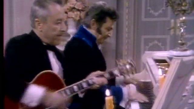 Liberace's Duet with George Gobel смотреть онлайн
