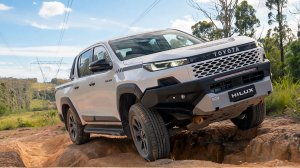 НОВЫЙ БЕЗУМНЫЙ ВНЕДОРОЖНИК. Абсолютно новый Toyota Hilux 2026 года.