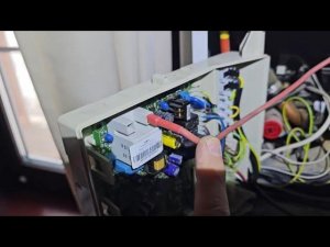 Газовый котёл Baxi запускается и тухнет. Ошибка E01.  Как не разморозить дом.
