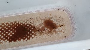 Секрет  Как устранить течь из емкости с водой  Лайфхак