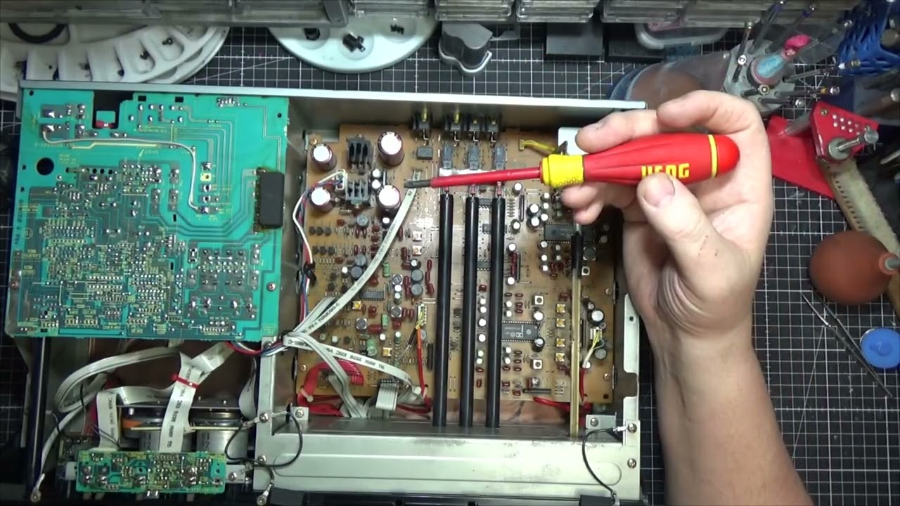 VICTOR JVC TD-V711 Deck касетная дека смотреть онлайн