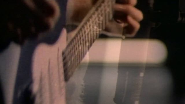 Def Leppard - Love Bites – 1987 - (Любовь причиняет боль) смотреть онлайн