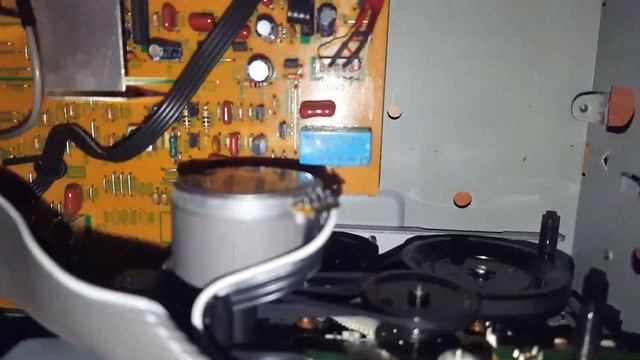 Кассетная дека KENWOOD KX-W4070. смотреть онлайн
