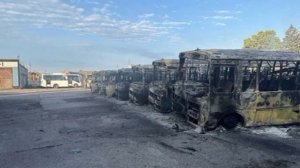 ⚡️ БПЛА ВСУ ударили по автобусному парку в Херсонской области, уничтожив 14 школьных автобусов