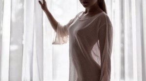 Lunara Vox - Closer Now — New Video, Iconic Models,  Deep House Music 2026