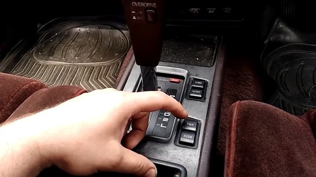 Toyota Crown MS137. GS 131. Убитый стиляга. Часть первая. Автоколымаги Сибири смотреть онлайн