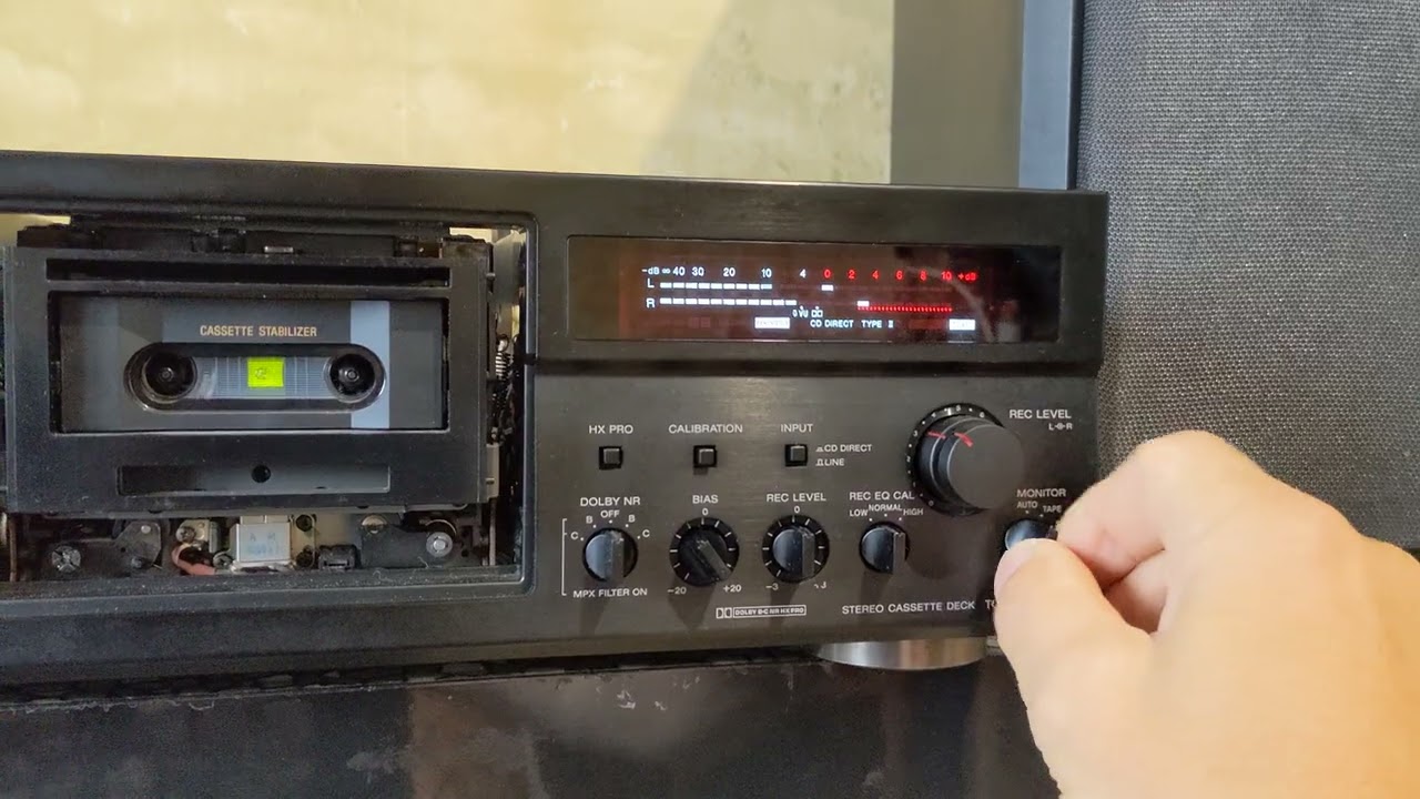 Ещё один Sony TC-K333esl смотреть онлайн