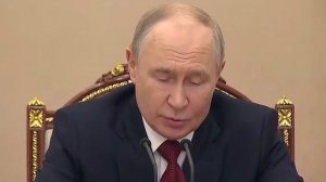 Путин собрал совещание по обеспечению топливом внутреннего рынка: «Крупнейшие российские НПЗ работаю