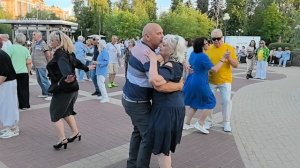 Платье красное надела... 28.06.26...
