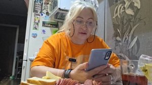 Я НЕ РУБЛЬ ЮБИЛЕЙНЫЙ/СТАРЕЙТЕ КАК ХОТИТЕ,А Я БУДУ КАК,Я ХОЧУ!