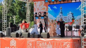 Песни о Вологде. Праздничный концерт на Кремлевской площади 27 06 26 года. Давай потанцуем, Вологда!