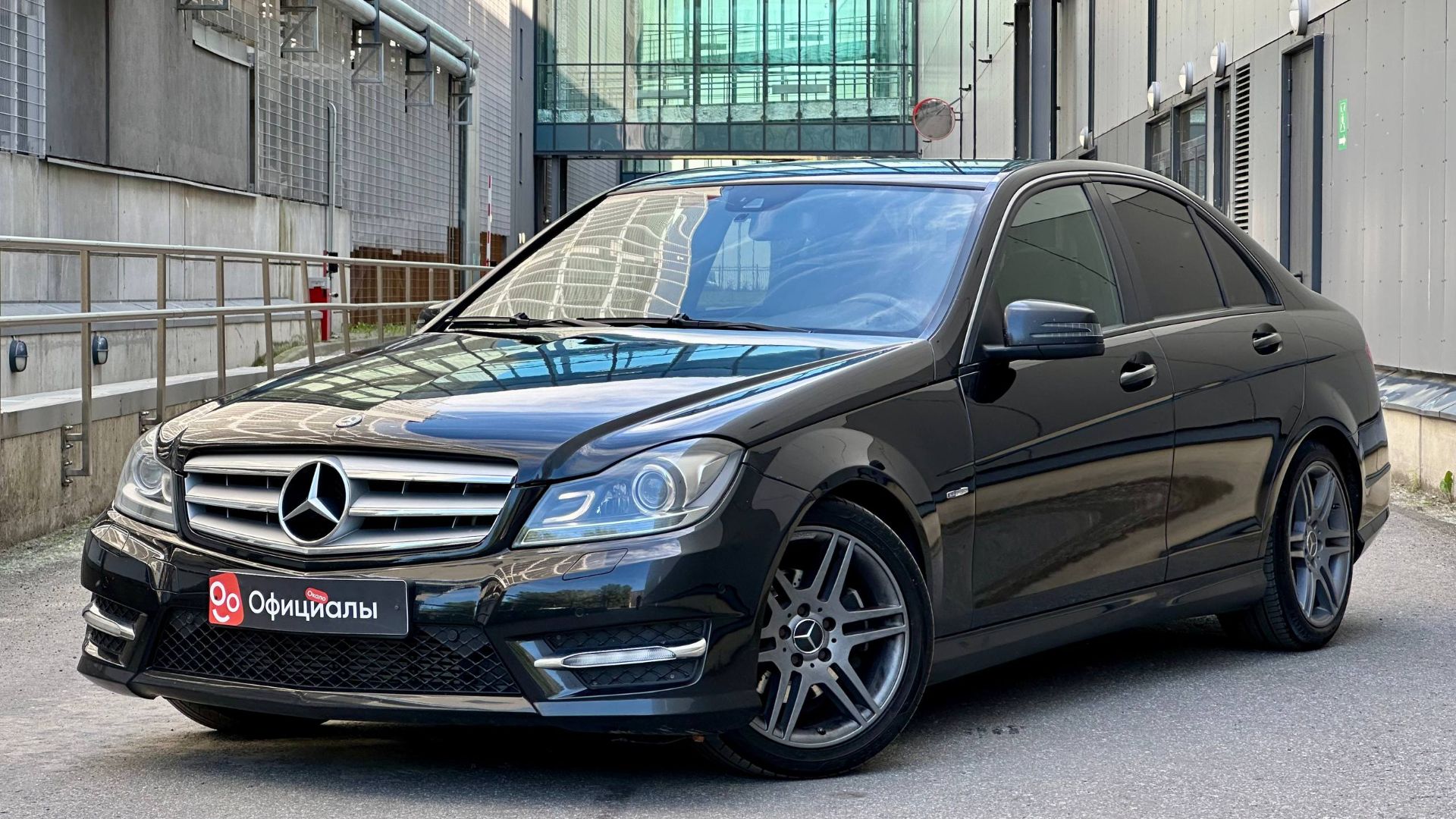 Mercedes-Benz C-Класс III (W204) 2012 смотреть онлайн
