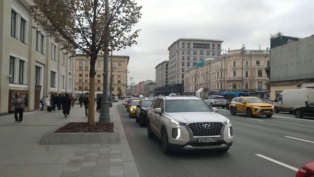 Москва - столица нашей Родины - СССР! Улица Тверская (Горького). Вперёд- на Кремль!